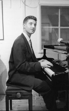 Benny Green, Tenor Clef, Hoxton Square, London, 1992. Creator: Brian O'Connor