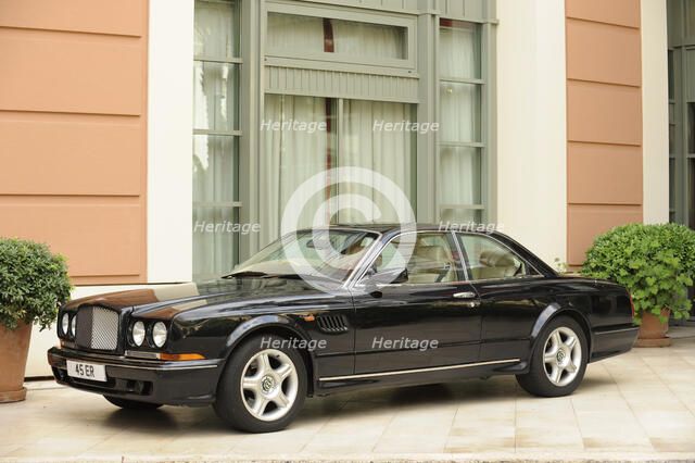 Bentley Continental 2001. Artist: Simon Clay.