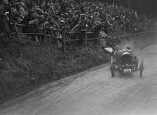 Bentley of May Cunliffe competing in the MAC Shelsley Walsh Hillclimb, Worcestershire, 1927. Artist: Bill Brunell