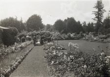 "Benvenuto," Robert Pim Butchart house, 800 Benvenuto Avenue, Central Saanich..., Canada, 1923. Creator: Frances Benjamin Johnston