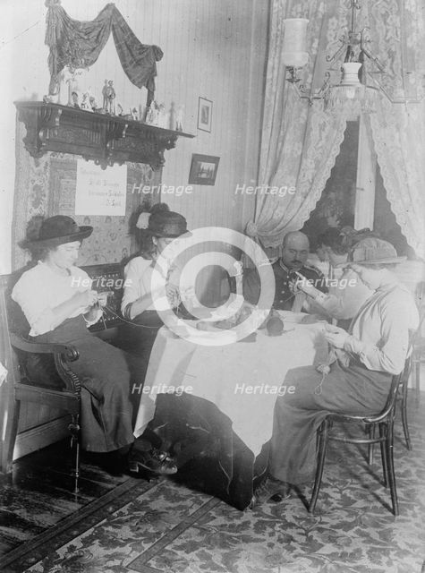 Berlin, knitting for soldiers in Doctor's anteroom, between 1914 and c1915. Creator: Bain News Service.