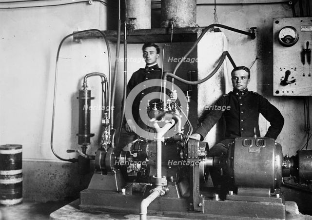 Bermocchi & his wireless "iconograph", between c1910 and c1915. Creator: Bain News Service.
