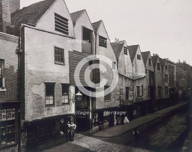 Bermondsey Street, Southwark, London, 1881. Artist: Henry Dixon
