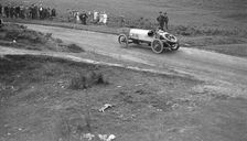 Bertie Kensington Moir's Bentley stripped 2-seater, Caerphilly Hillclimb, Wales, 1923. Artist: Bill Brunell