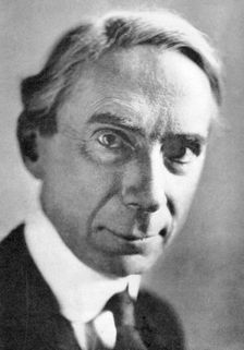 Bertrand Arthur William Russell (1872-1970), British philosopher and mathematician