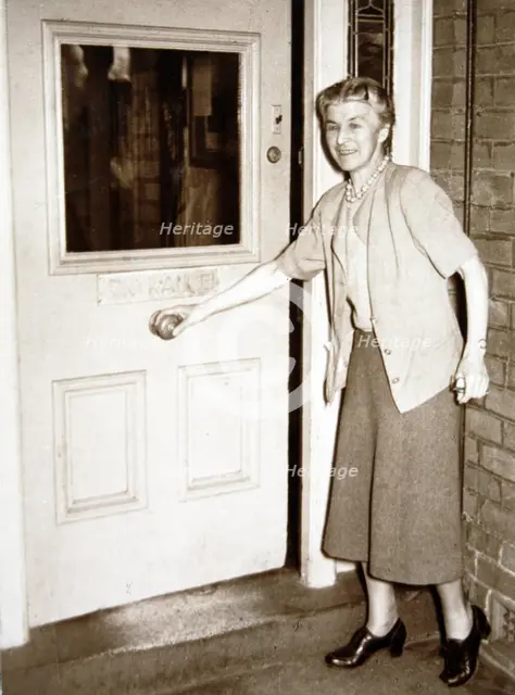 Bess Thomas, Chief Librarian Mosman Library, 1945 -1962. Creator: Unknown.