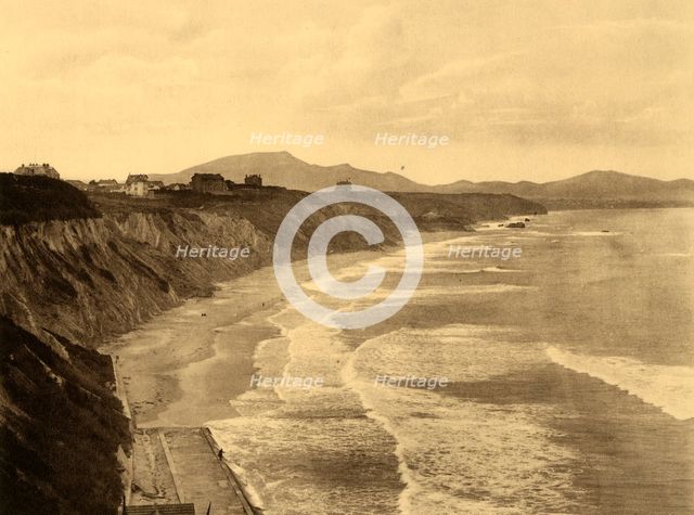 'Biarritz - La Cote des Basques, c1930. Creator: Unknown.