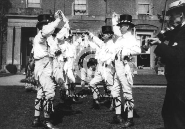 Bidford Morris Dancers, Redditch, Worcestershire, 2 June 1906.  Artist: Cecil Sharp