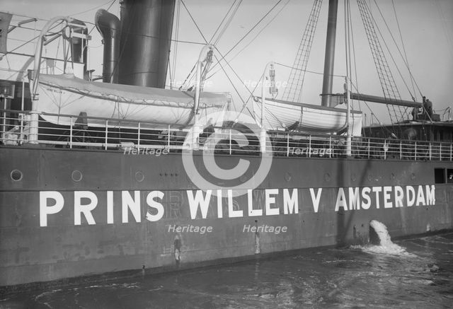 Big sign on "neutral" Dutch ship [PRINCE WILLEM V AMSTERDAM", between c1910 and c1915. Creator: Bain News Service.