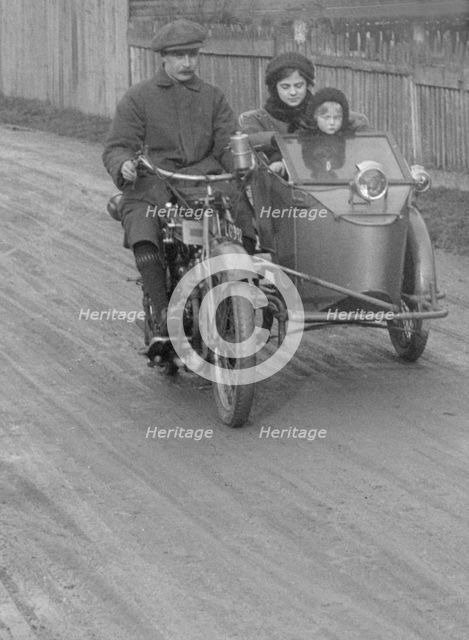 Bill Brunell riding a Clyno motorcycle and sidecar, c1920. Artist: Bill Brunell.