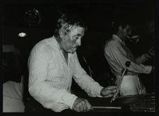 Bill Le Sage playing the vibraphone at The Bell, Codicote, Hertfordshire, 12 September 1982. Creator: Denis Williams