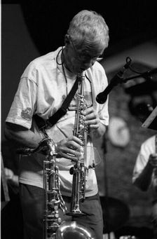 Bill Perkins, Brecon Jazz Festival, Brecon, Powys, Wales, August 2000. Artist: Brian O'Connor