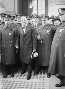 Billy Sunday arrives in N.Y., 1915. Creator: Bain News Service