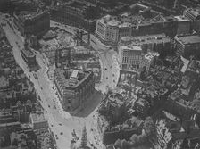 Bird's-eye view of the surroundings of Bush House, London, 1924