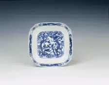 Blue and white dish with dragon design, China, 1683-1700. Creator: Unknown