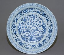 Blue-and-white dish with plants, late 14th century