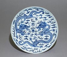 Blue-and-white dish, dragons chasing a flaming pearl, Qing Dynasty, Guangxu Period (1875 - 1908))