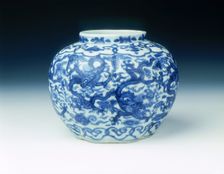 Blue and white lobed jar with dragons, Wanli period, Ming dynasty, China, 1572-1620