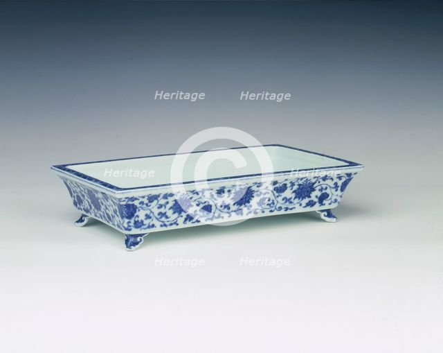Blue and white narcissus bowl with lotus scrolls, China, 1736-1795. Creator: Unknown.