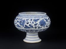 Blue-and-white stem bowl with lotus flowers and mandarin ducks, mid-14th century