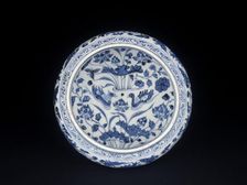 Blue-and-white stem bowl with lotus flowers and mandarin ducks, mid-14th century