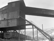 Blue Blaze coal mine, Consumers, near Price, Utah, 1936. Creator: Dorothea Lange
