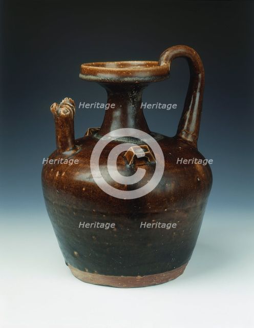 Blackish brown chicken-headed ewer with squared lugs, Eastern Jin dynasty, China, 4th century. Artist: Unknown