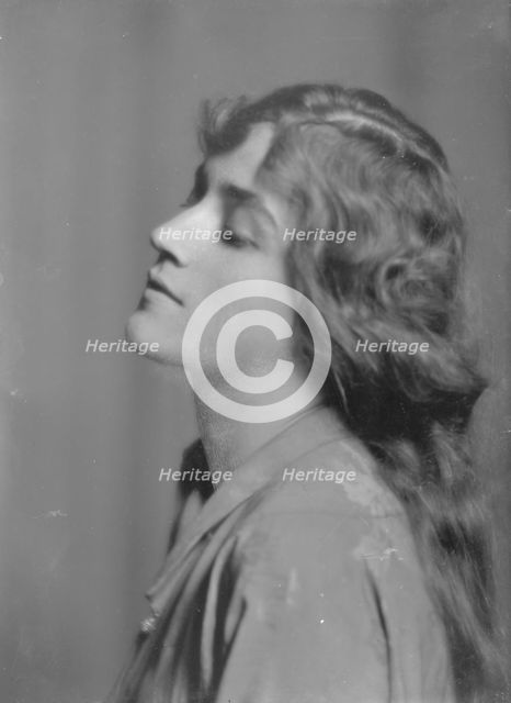 Blanc, Adele, Miss, portrait photograph, 1916 Mar. 22. Creator: Arnold Genthe.