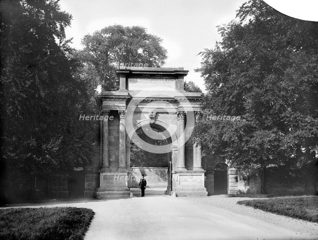 Blenheim Palace Triumphal Arch, Woodstock, Oxfordshire, c1860-c1922. Artist: Henry Taunt