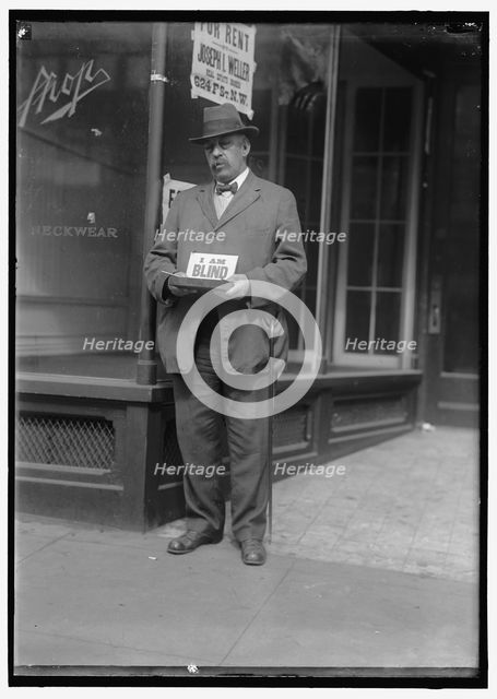 Blind man, between 1914 and 1918. Creator: Harris & Ewing.