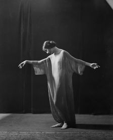 Block, Stella, Miss, 1919 or 1920. Creator: Arnold Genthe