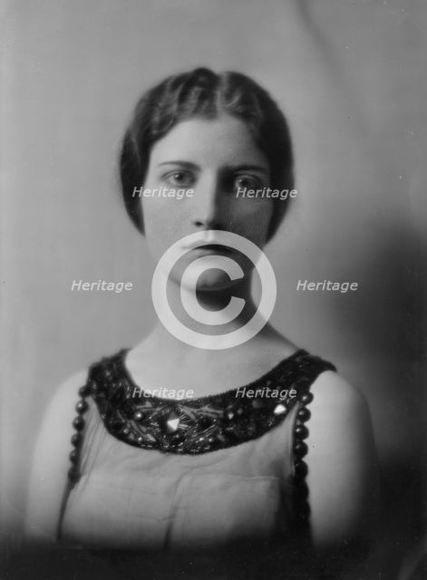Blossom, Henry, Mrs. (Mrs. R.A. Wilson), portrait photograph, between 1915 and 1920. Creator: Arnold Genthe.