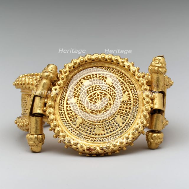 Bracelet (one of a pair), Byzantine, ca. 400. Creator: Unknown.