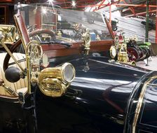 Brass Bulb Horn on 1910 Bugatti type 13