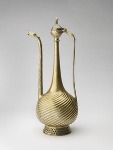 Brass ewer with dragon heads, early 16th century
