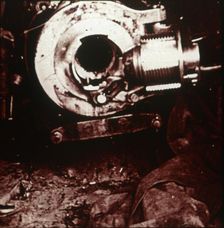 Breech of large cannon, c1914-c1918