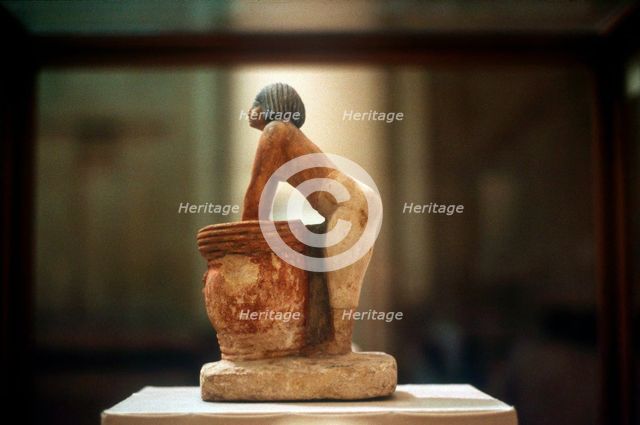 Brewing beer, Egyptian tomb model from Meketra, 9th Dynasty, c2160 BC. Artist: Unknown