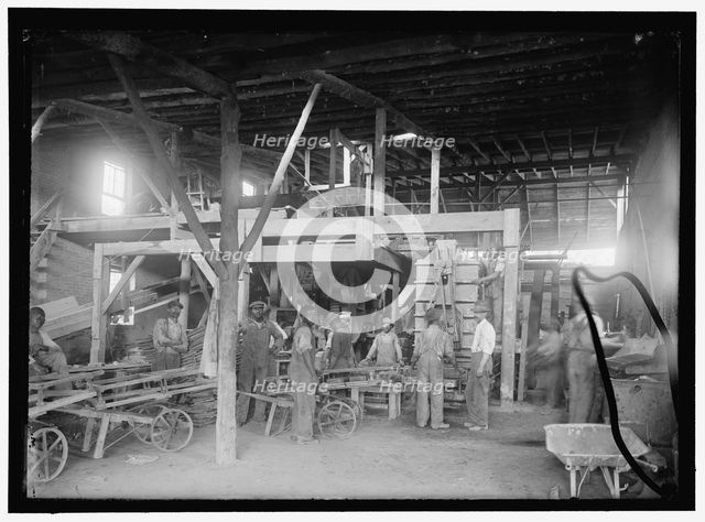 Brick Yard near Mount Vernon, Va., between 1910 and 1917. Creator: Harris & Ewing.