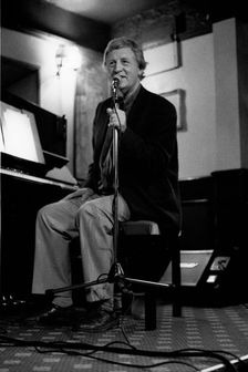 Brian Dee, Watermill Jazz Club, Dorking, Surrey, June 2000. Artist: Brian O'Connor