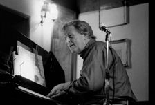 Brian Dee, Watermill Jazz Club, Dorking, Surrey, June 2000. Artist: Brian O'Connor