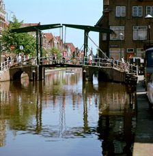 Bridge over the Oude Rijn in Leiden. Artist: CM Dixon