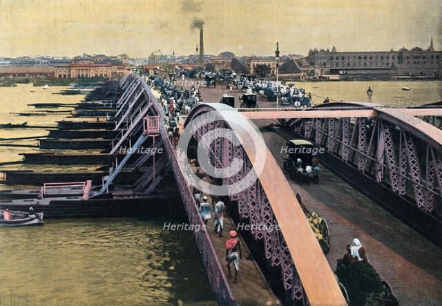 Bridge over the River Hooghly, Calcutta, India, c1880-1890. Artist: Unknown