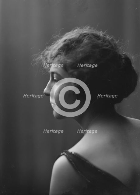 Bridges, C., Miss, portrait photograph, 1917 Apr. 18. Creator: Arnold Genthe.