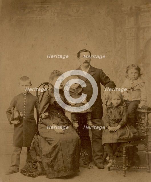 Briner Yuliy Ivanovich with his wife Natalya Iosifovna, sons Leonid, Felix, Boris and..., 1892. Creator: Unknown.