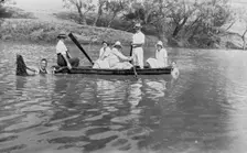 Brisbane River around Toogoolawah, 1928. Creator: Jack Bain