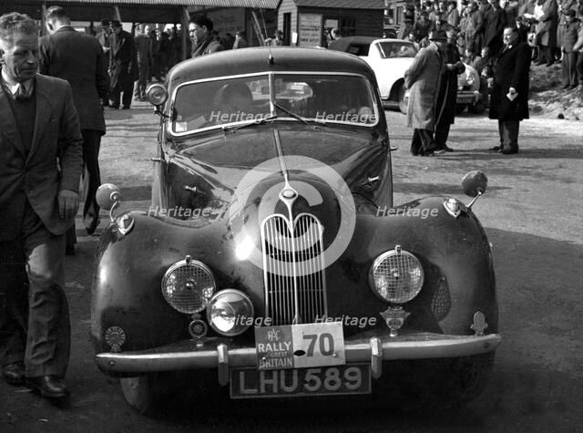 Bristol 400 driven by L.Potter on the 1952 R.A.C Rally Artist: Unknown.