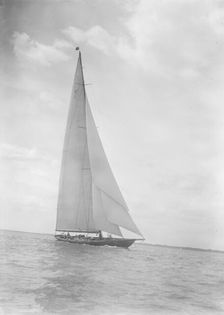 Britannia sails close-hauled, 1933. Creator: Kirk & Sons of Cowes
