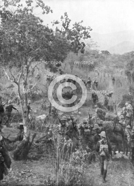 British troops in the bush on the borders of German East Africa, World War I, 1915. Artist: Unknown