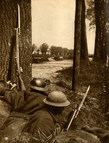 British troops on the front line, France, First World War, 1914-1918, (1933). Creator: Unknown