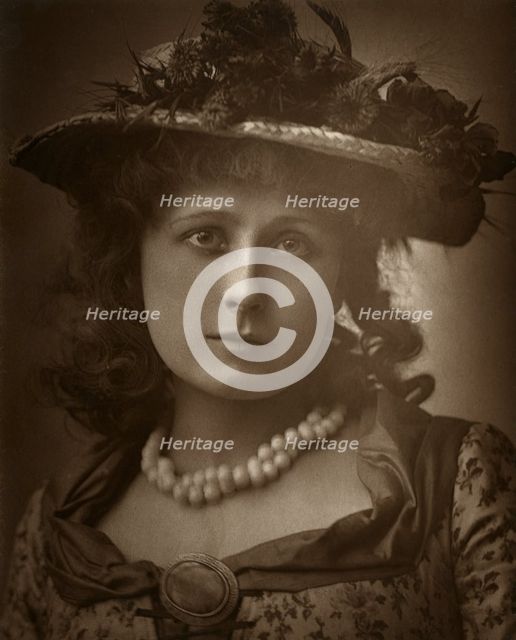 British actress Helen Forsyth in 'Sophia', 1886. Artist: Barraud